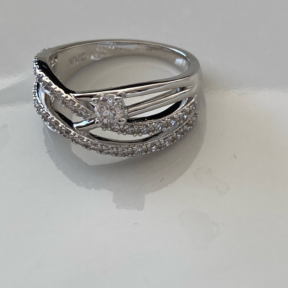 Avon Layered Crossover Pavé CZ Statement Ring Silver Tone NIB Size 7